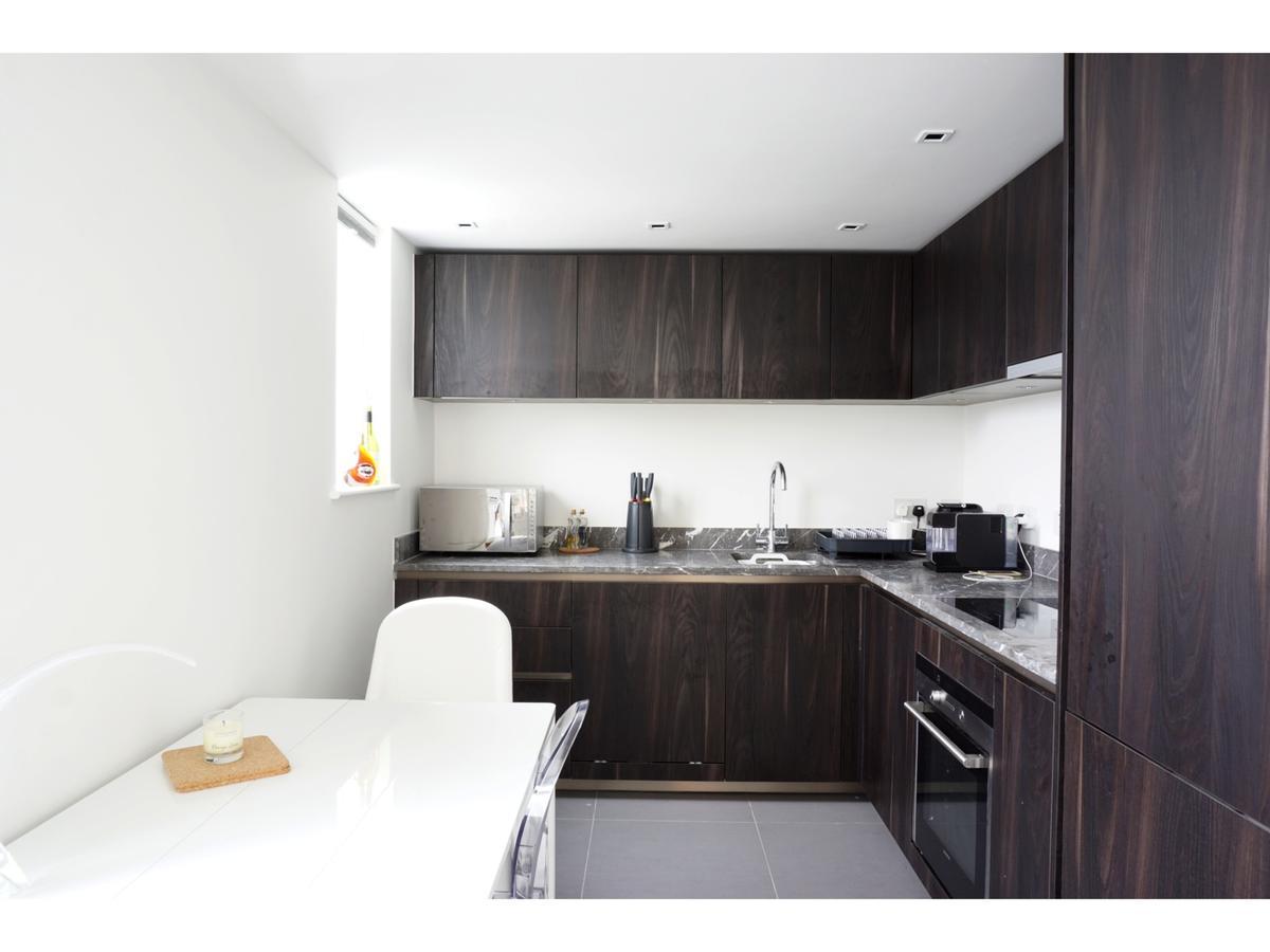 Modern, Spacious 2Br Flat In Oxford Esterno foto