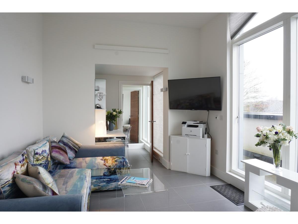 Modern, Spacious 2Br Flat In Oxford Esterno foto